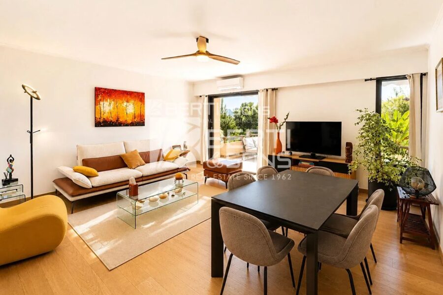 Appartement à vendre à Mandelieu-la-Napoule — Vue mer — photo 6