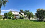 Maison à vendre à Saint-Georges-des-Coteaux — Vue parc & jardin — photo 2