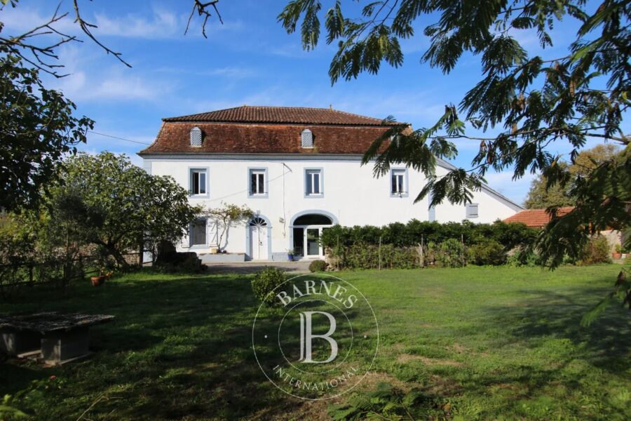 Maison à vendre à Sauveterre-de-Béarn — Vue montagne — photo 3