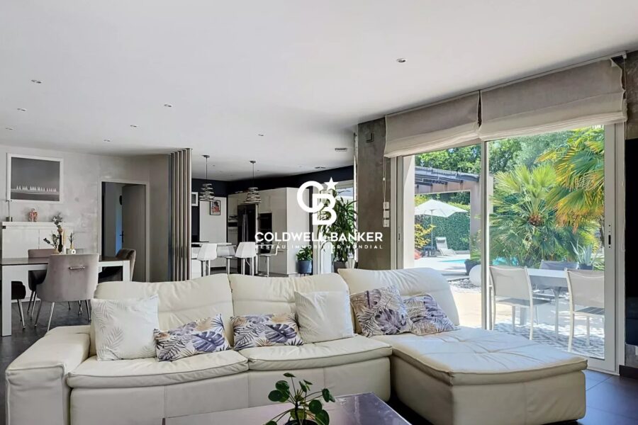 Maison à vendre à Venansault — Vue parc & jardin — photo 3