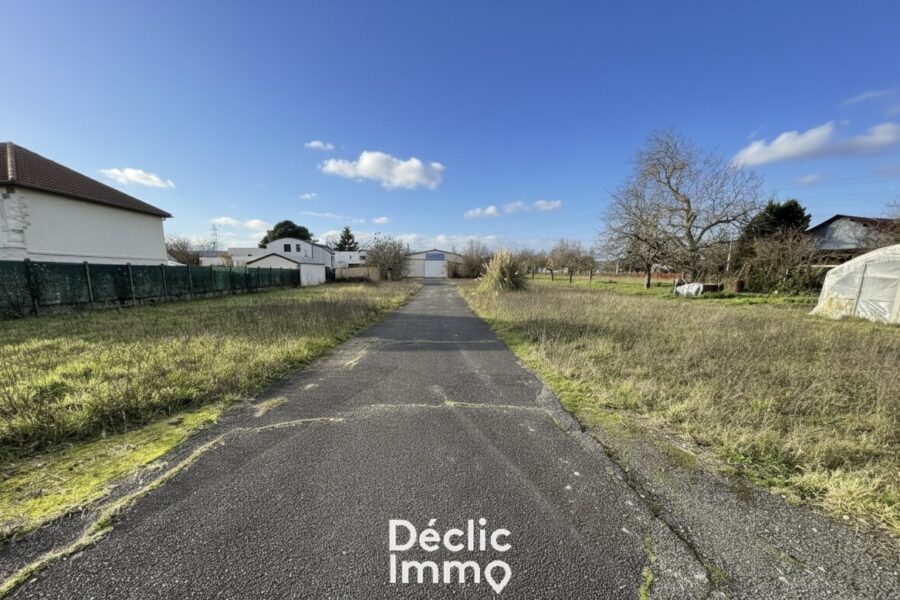 Terrain à vendre à Saint-Cyr-sur-Loire — Vue dégagée — photo 2