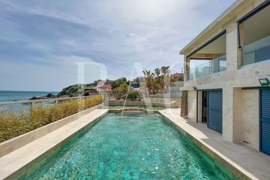 Maison à vendre à Sainte-Maxime — Vue mer — photo 15