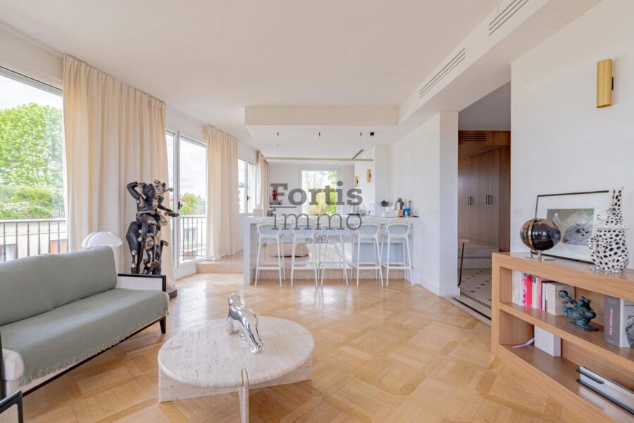 Appartement à vendre à Neuilly-sur-Seine — Vue sur la ville — photo 5