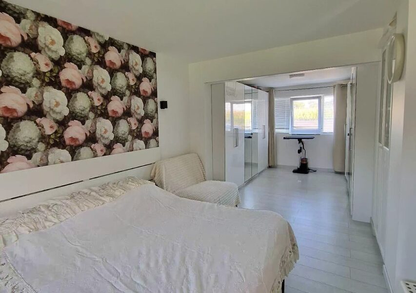 Maison à vendre à Sainte-Croix-en-Plaine — Vue parc & jardin — photo 20