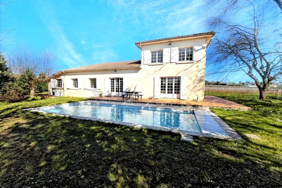Maison à vendre à Saint-Philippe-d&rsquo;Aiguilhe — Vue nature — photo 3