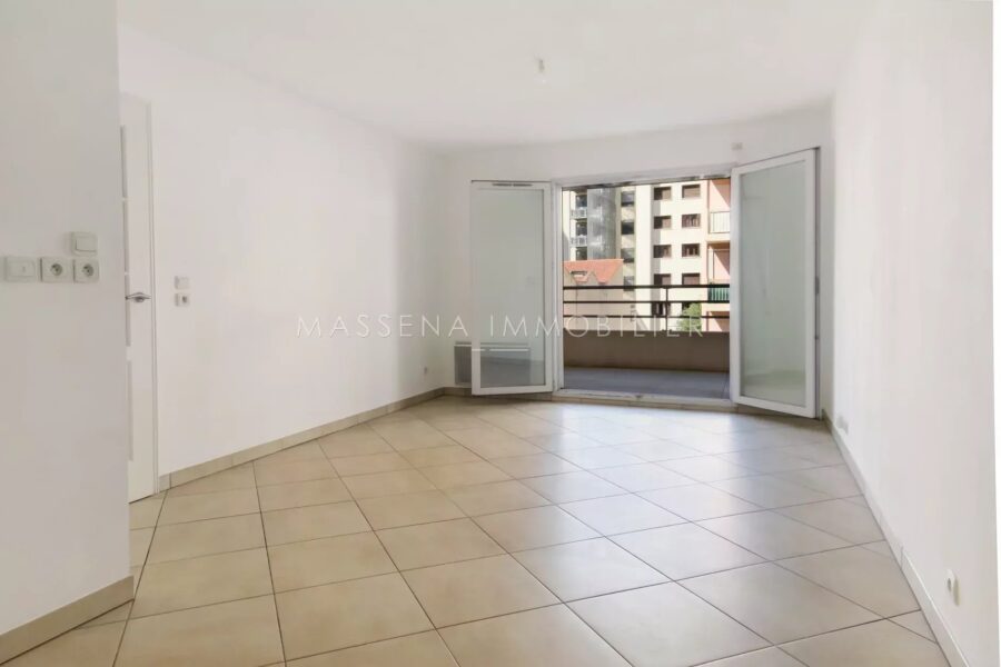 Appartement à vendre à Nice — Vue sur la ville — photo 2