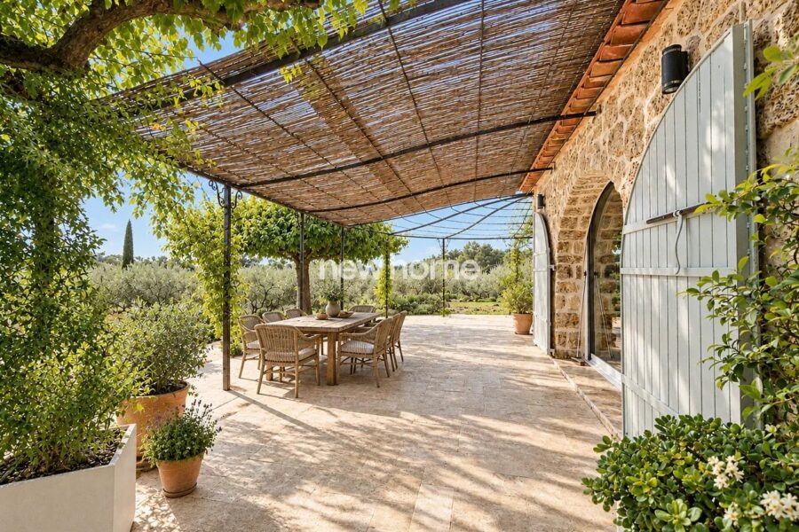 Maison à vendre à Saint-Antonin-du-Var — Vue montagne — photo 8