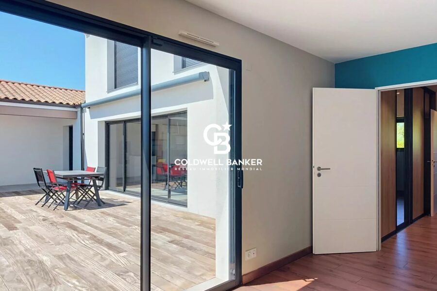 Maison à vendre à Talmont-Saint-Hilaire — Vue mer — photo 10