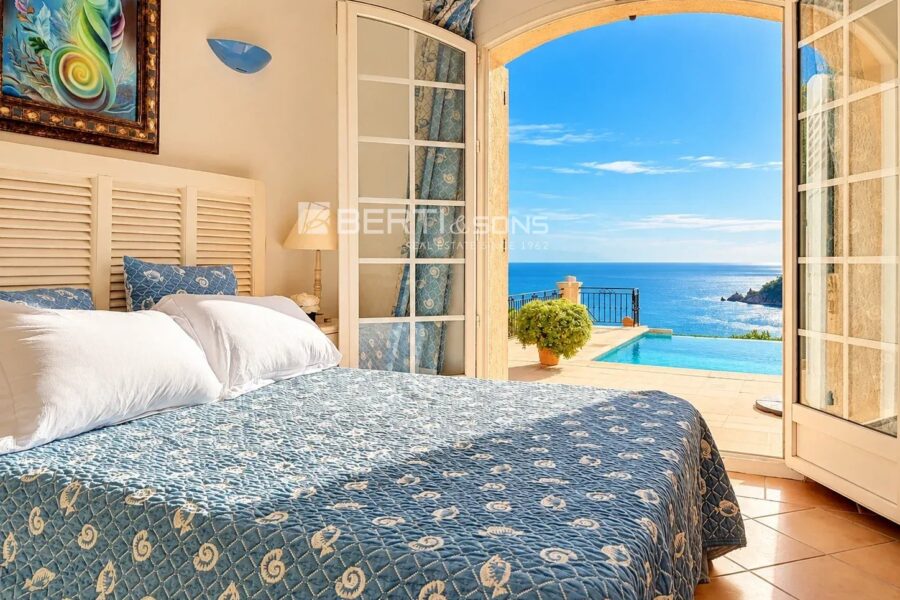 Maison à vendre à Théoule-sur-Mer — Vue mer — photo 15