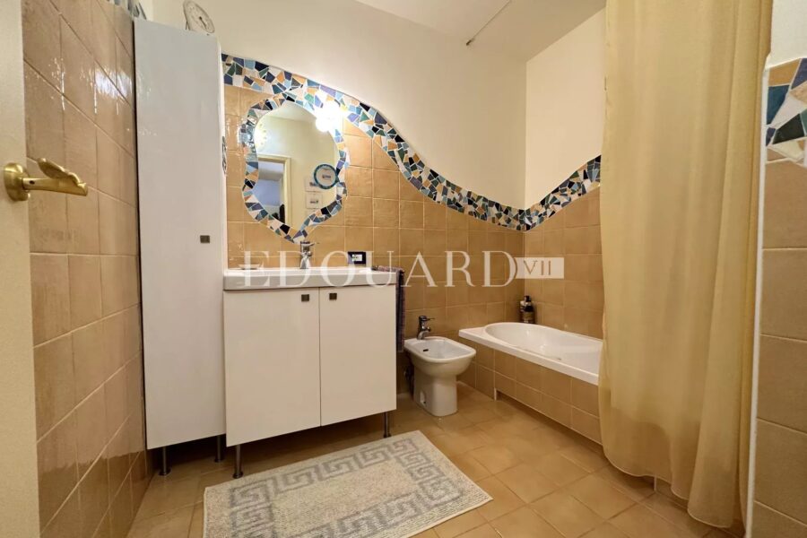 Appartement à vendre à Menton — Vue sur la ville — photo 7