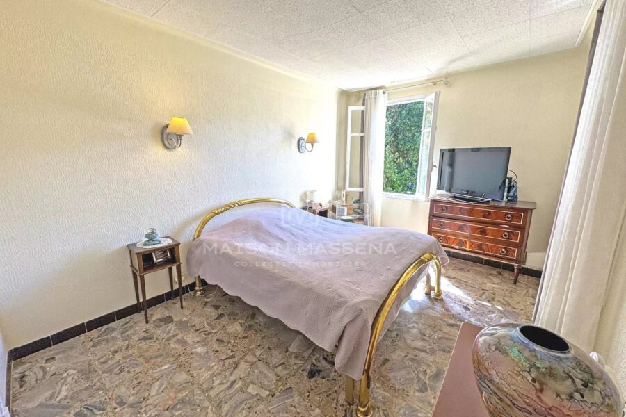 Maison à vendre à Nice — Vue montagne — photo 14