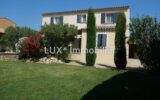Maison à vendre à Saint-Rémy-de-Provence — Vue parc & jardin — photo 9