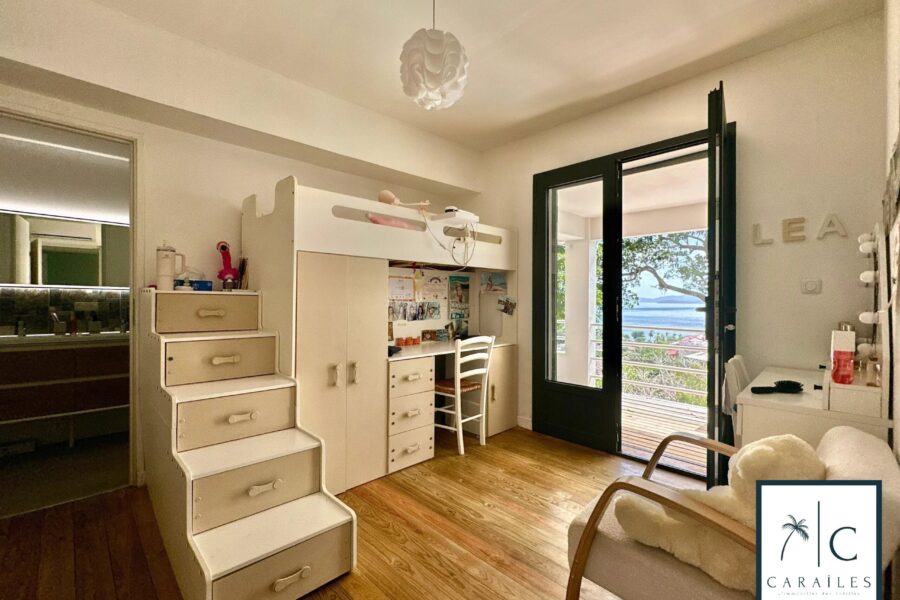Maison à vendre à Fort-de-France — Vue mer — photo 12