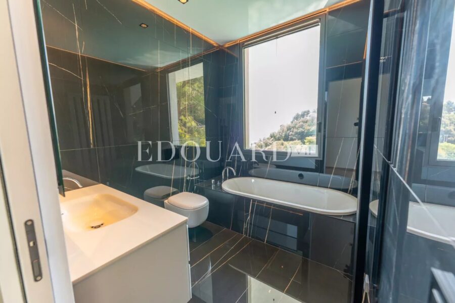 Maison à vendre à Roquebrune-Cap-Martin — Vue mer — photo 30