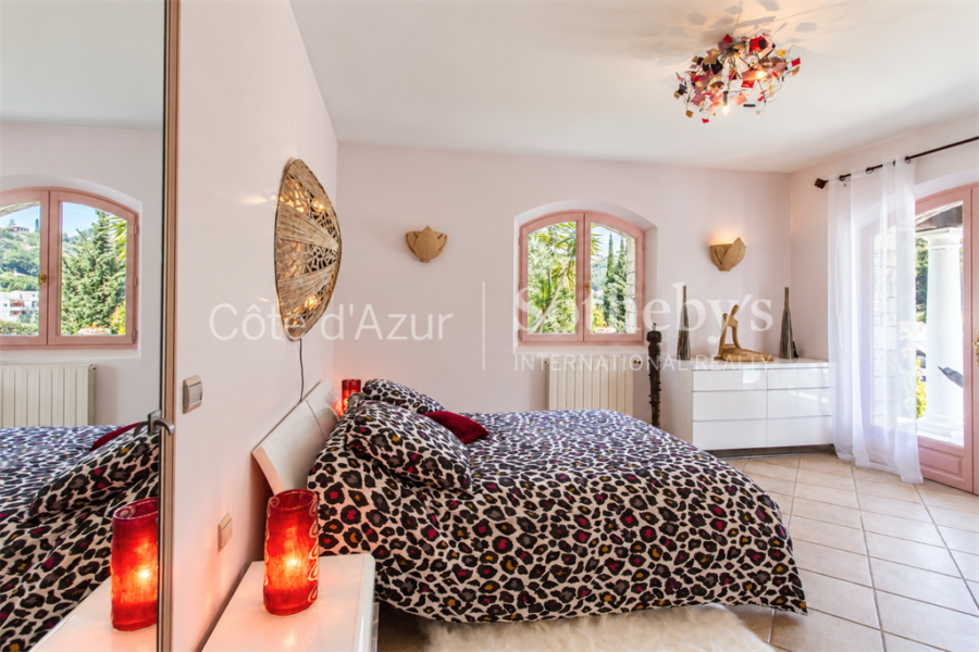 Maison à vendre à Cagnes-sur-Mer — Vue nature — photo 11