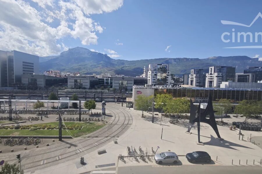 Appartement à vendre à Grenoble — Vue montagne — photo 13