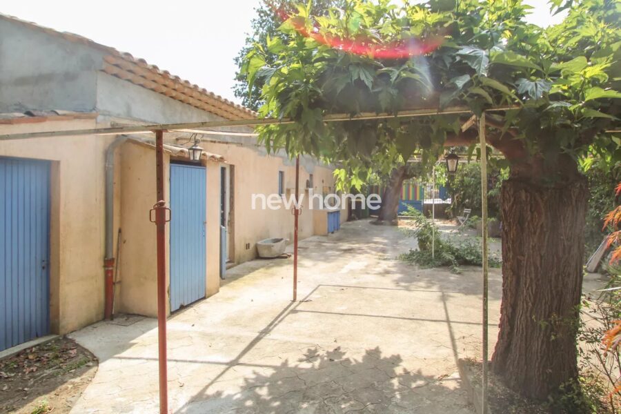Maison à vendre à Châteauneuf-Grasse — Vue parc & jardin — photo 21