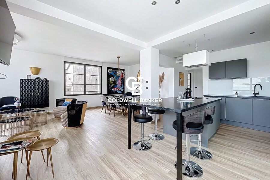 Maison à vendre à Saint-Georges-de-Didonne — Vue mer — photo 12