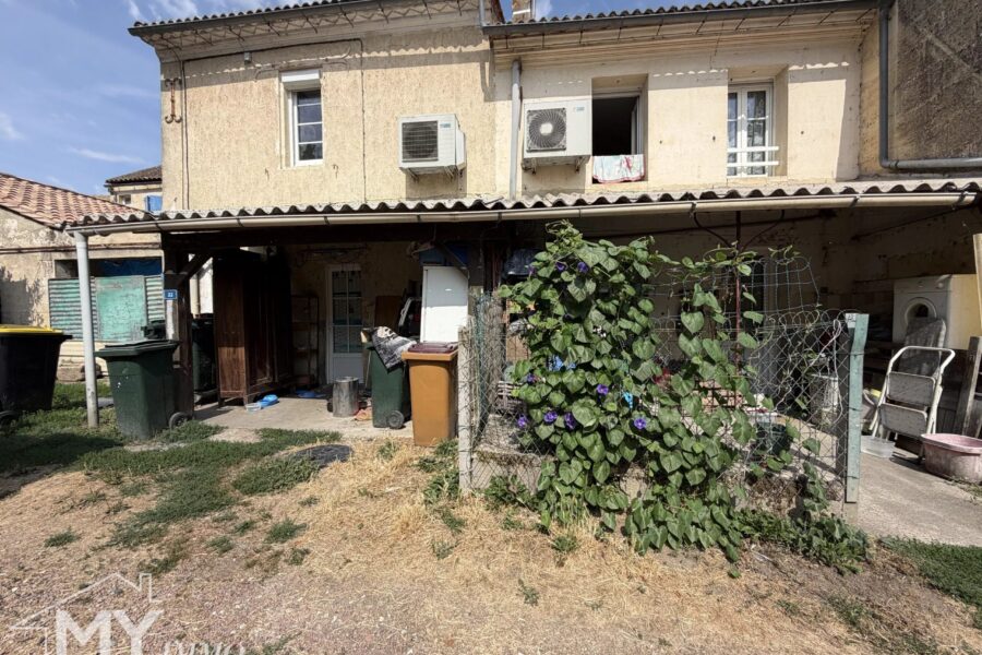Maison à vendre à Saint-Pey-de-Castets — Vue parc & jardin — photo 2