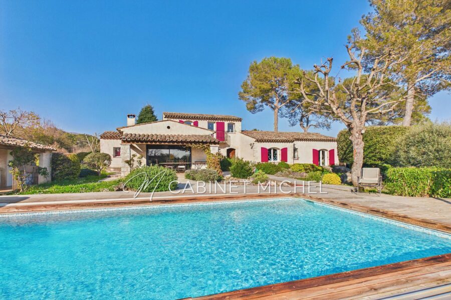Maison à vendre à Roquefort-les-Pins — Vue dégagée — photo 6