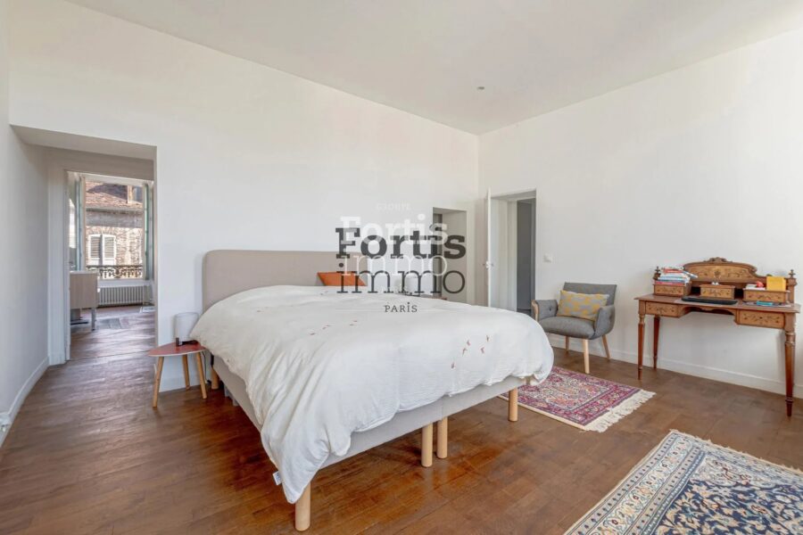 Maison à vendre à Villeneuve-sur-Yonne — Vue parc & jardin — photo 19