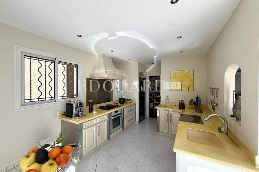 Maison à vendre à Menton — Vue mer — photo 16
