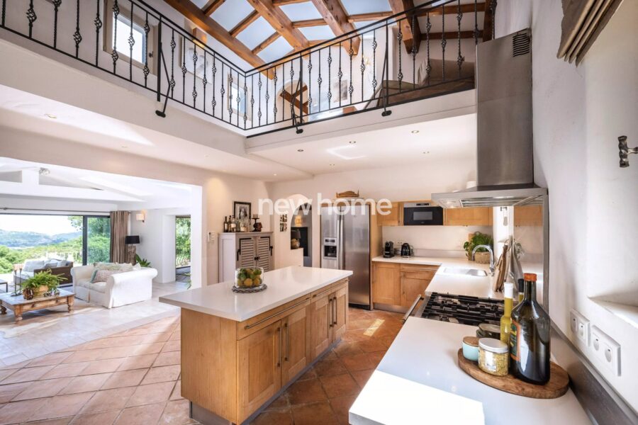Maison à vendre à Les Adrets-de-l&rsquo;Estérel — Vue mer — photo 17