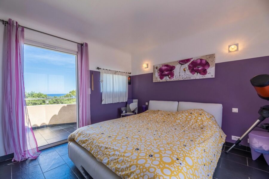 Maison à vendre à Sainte-Lucie-de-Porto-Vecchio — Vue mer — photo 14