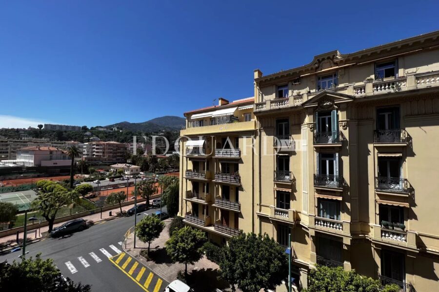 Appartement à vendre à Menton — Vue sur la ville — photo 3