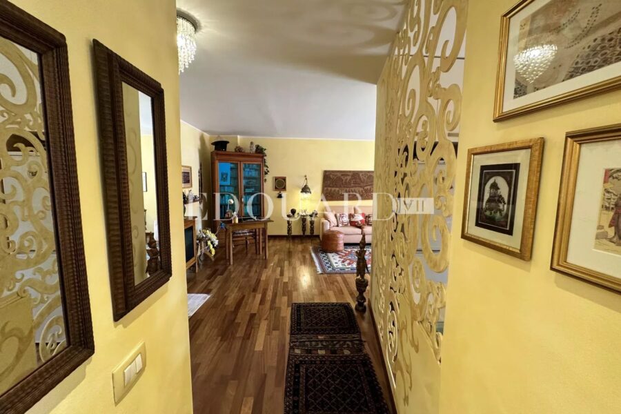 Appartement à vendre à Menton — Vue sur la ville — photo 8