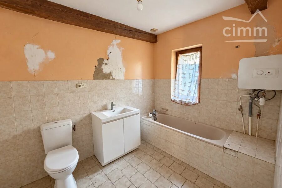 Maison à vendre à Saint-Nazaire-les-Eymes — Vue montagne — photo 10