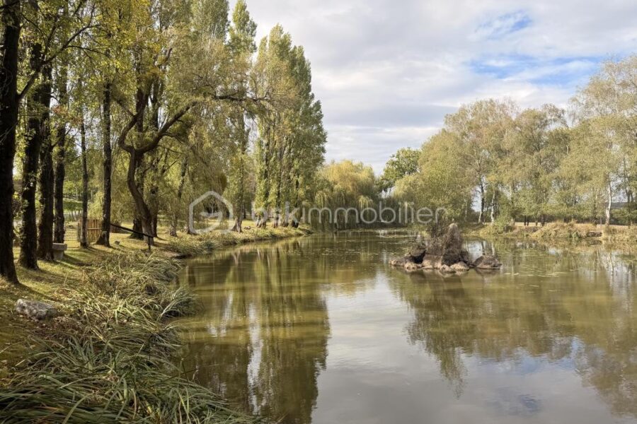 Terrain à vendre à Port-Brillet — Vue fleuve — photo 4