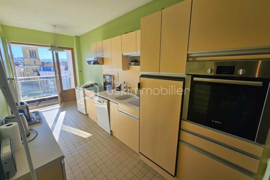 Appartement à vendre à Roanne — Vue sur la ville — photo 5
