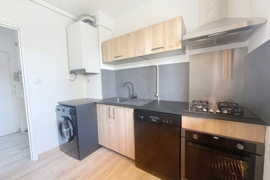 Appartement à louer à Ajaccio — Vue mer — photo 5