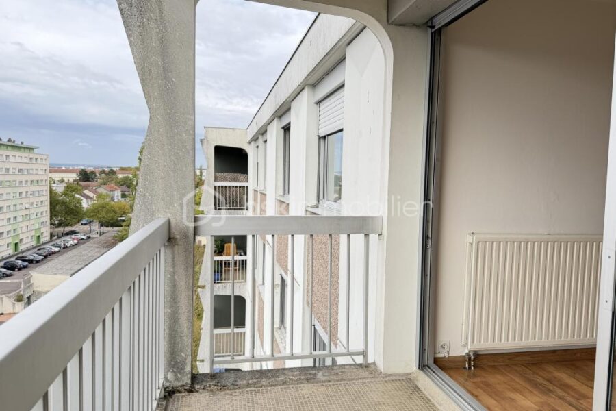 Appartement à vendre à Dijon — Vue sur la ville — photo 4