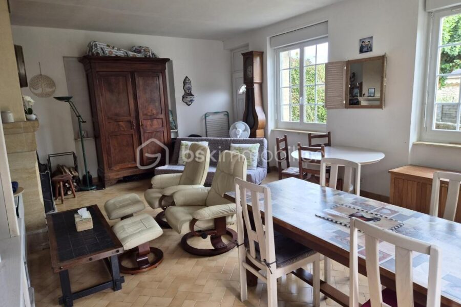 Maison à vendre à Saint-Cyprien — Vue dégagée — photo 5