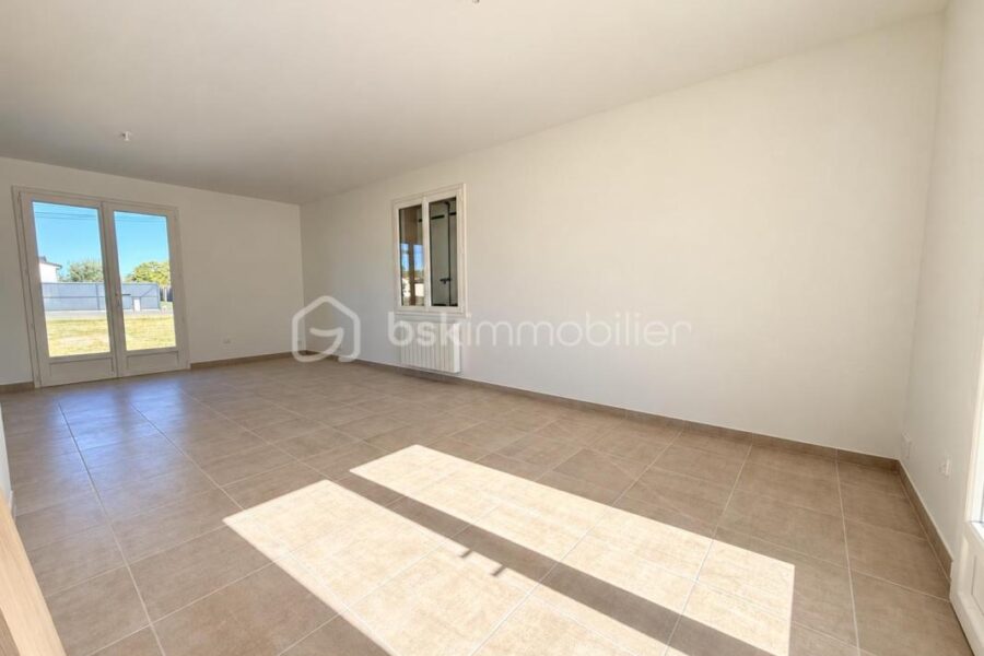 Maison à vendre à Sèvres-Anxaumont — Vue dégagée — photo 7