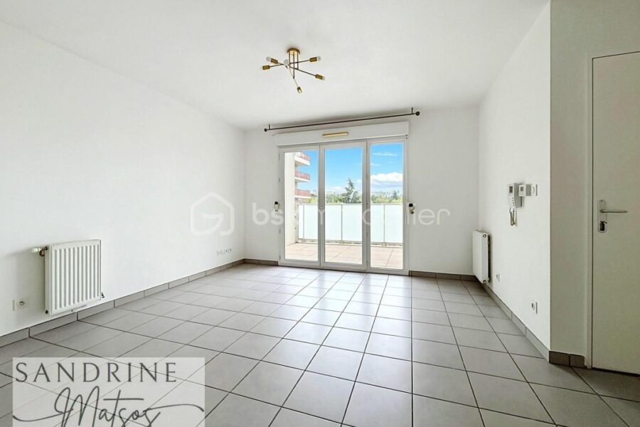Appartement à vendre à Saint-Priest — Vue nature — photo 4