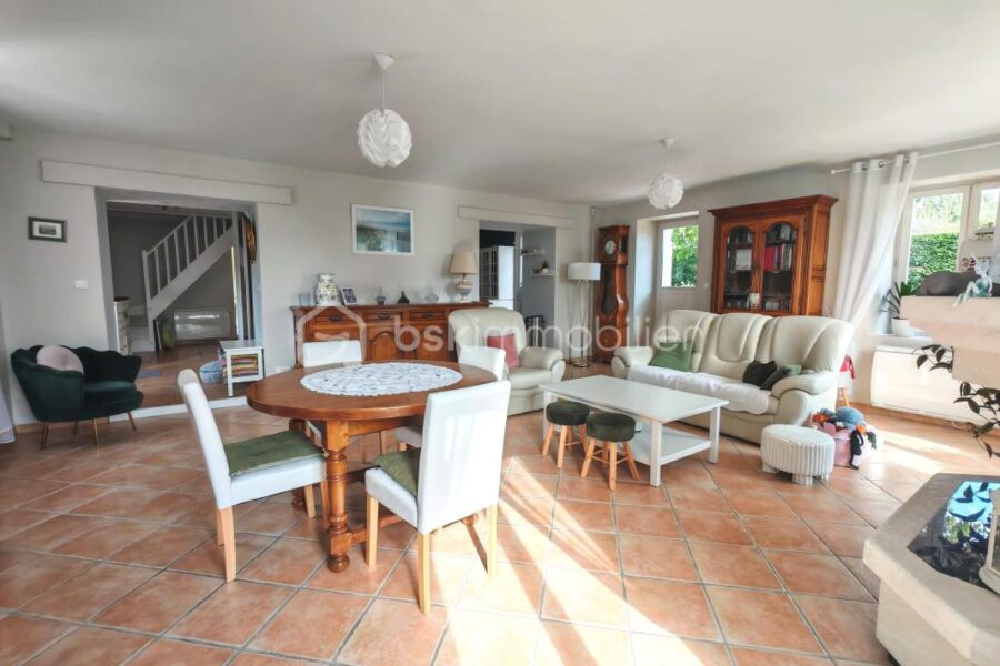 Maison à vendre à Saint-Denis-lès-Rebais — Vue parc & jardin — photo 4
