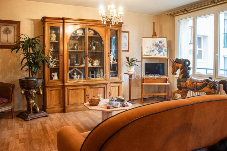 Appartement à vendre à Rodez — Vue sur la ville — photo 4