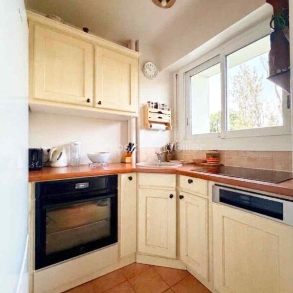 Appartement à vendre à Courbevoie — Vue parc & jardin — photo 5