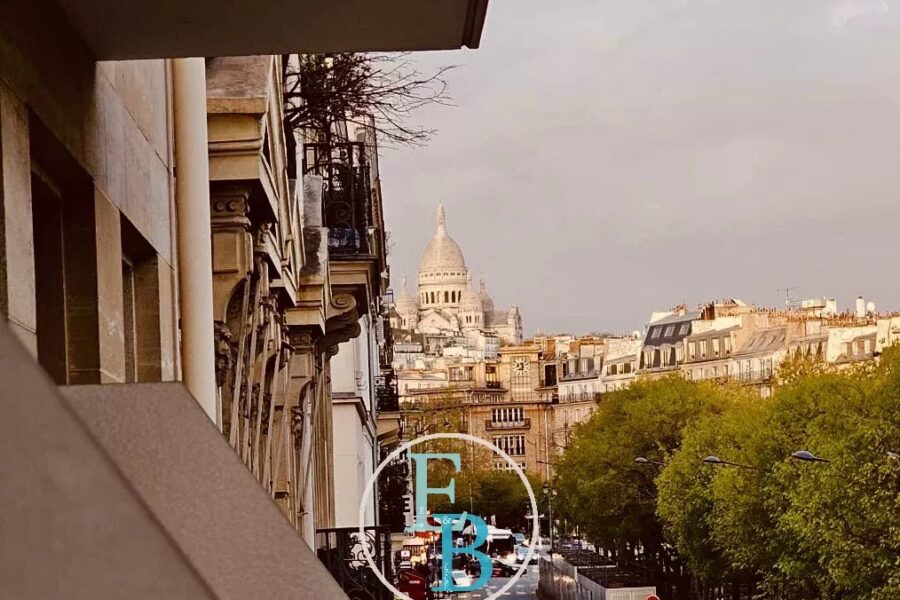 Appartement à vendre à Paris 17e arrondissement — Vue sur la ville — photo 1