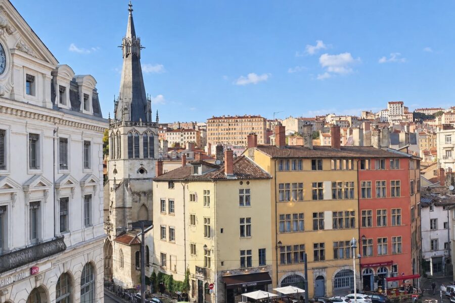 Appartement à vendre à Lyon 5e arrondissement — Vue sur la ville — photo 2