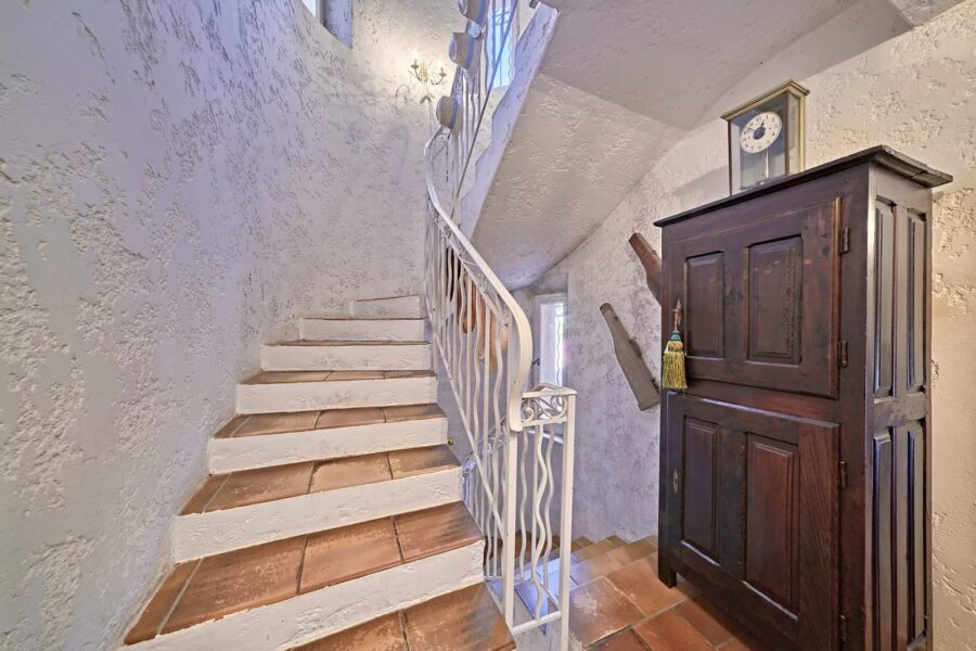 Maison à vendre à La Londe-les-Maures — Vue parc & jardin — photo 46