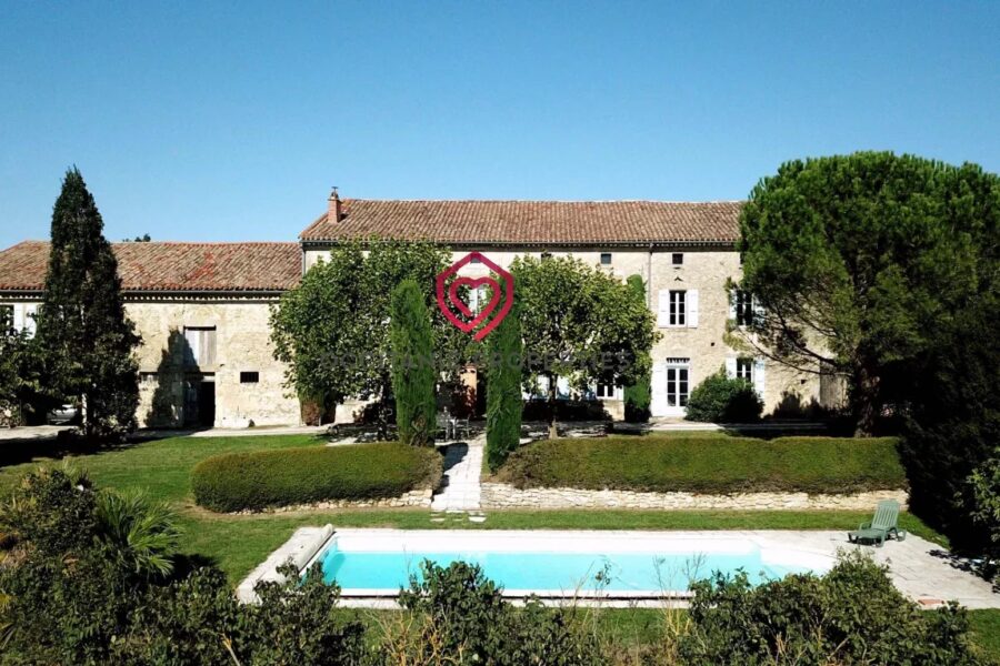 Maison à vendre à Villefranche-de-Lauragais — Vue montagne — photo 2