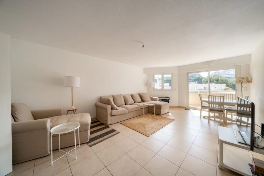Appartement à vendre à Juan-les-Pins — Vue sur la ville — photo 6