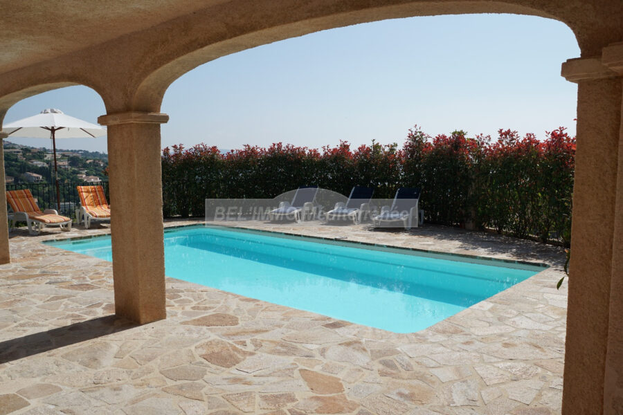 Maison en location vacances à Cavalaire-sur-Mer — Vue mer — photo 2