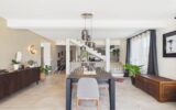 Maison à vendre à Le Rouret — Vue parc & jardin — photo 7