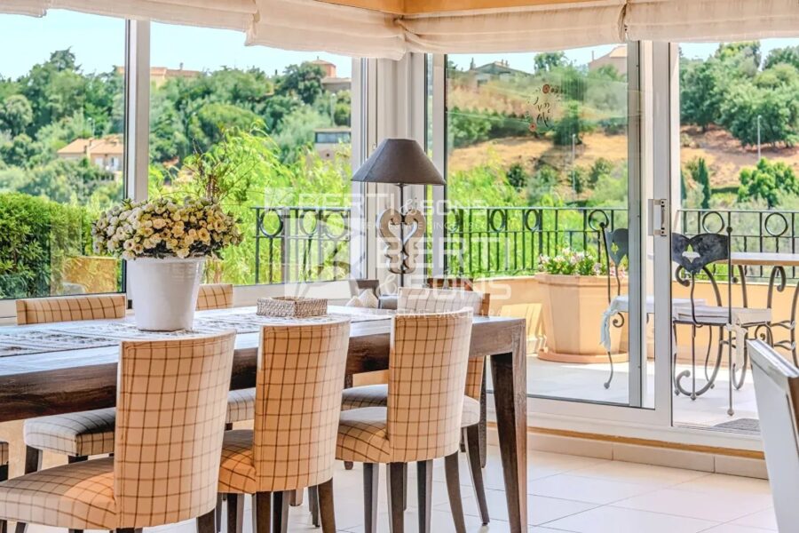 Appartement à vendre à Mandelieu-la-Napoule — Vue mer — photo 6