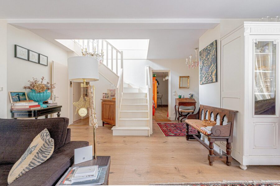 Maison à vendre à Louveciennes — Vue parc & jardin — photo 9